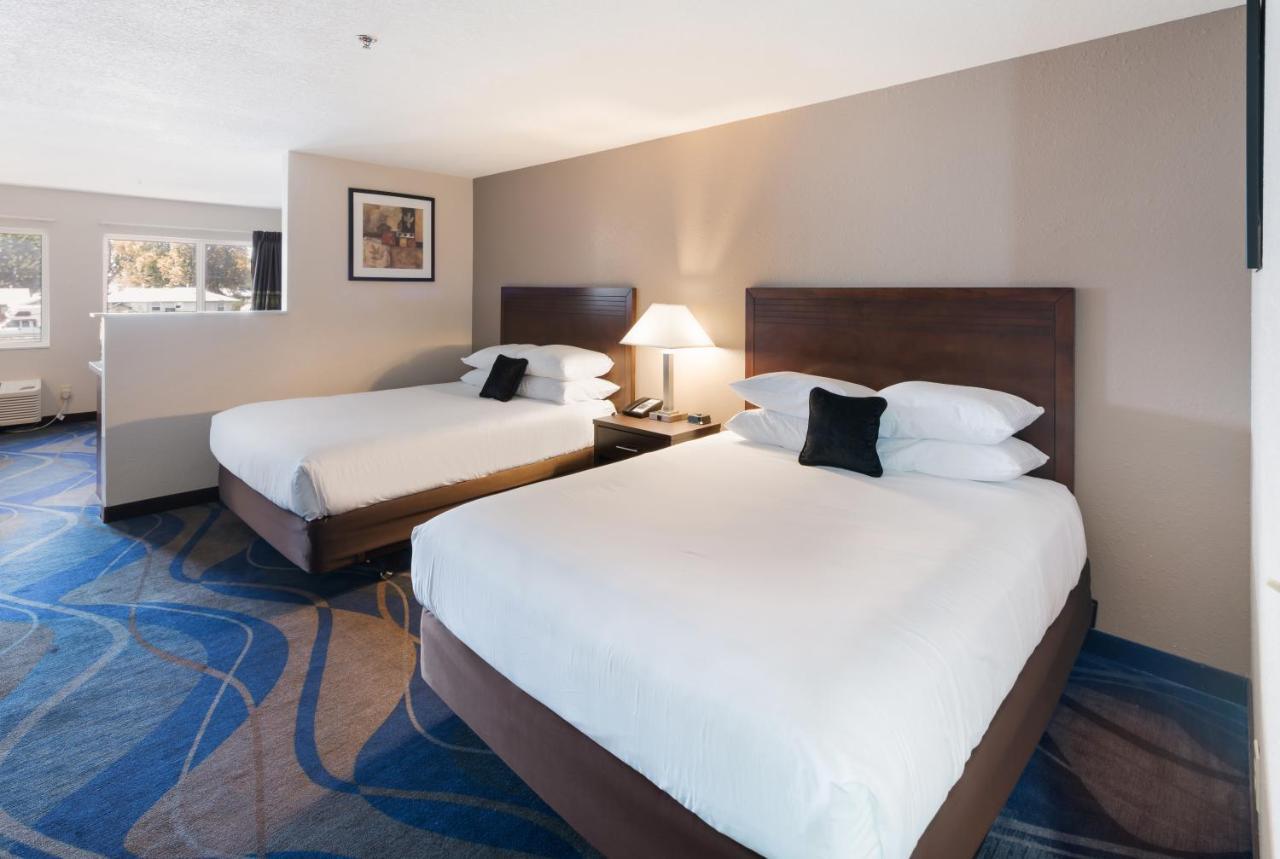Red Lion Inn & Suites Kennewick Tri-Cities Exteriér fotografie