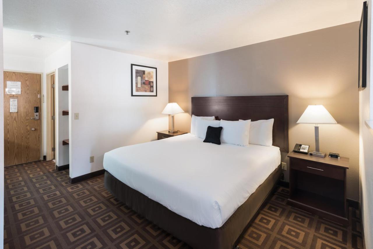 Red Lion Inn & Suites Kennewick Tri-Cities Exteriér fotografie