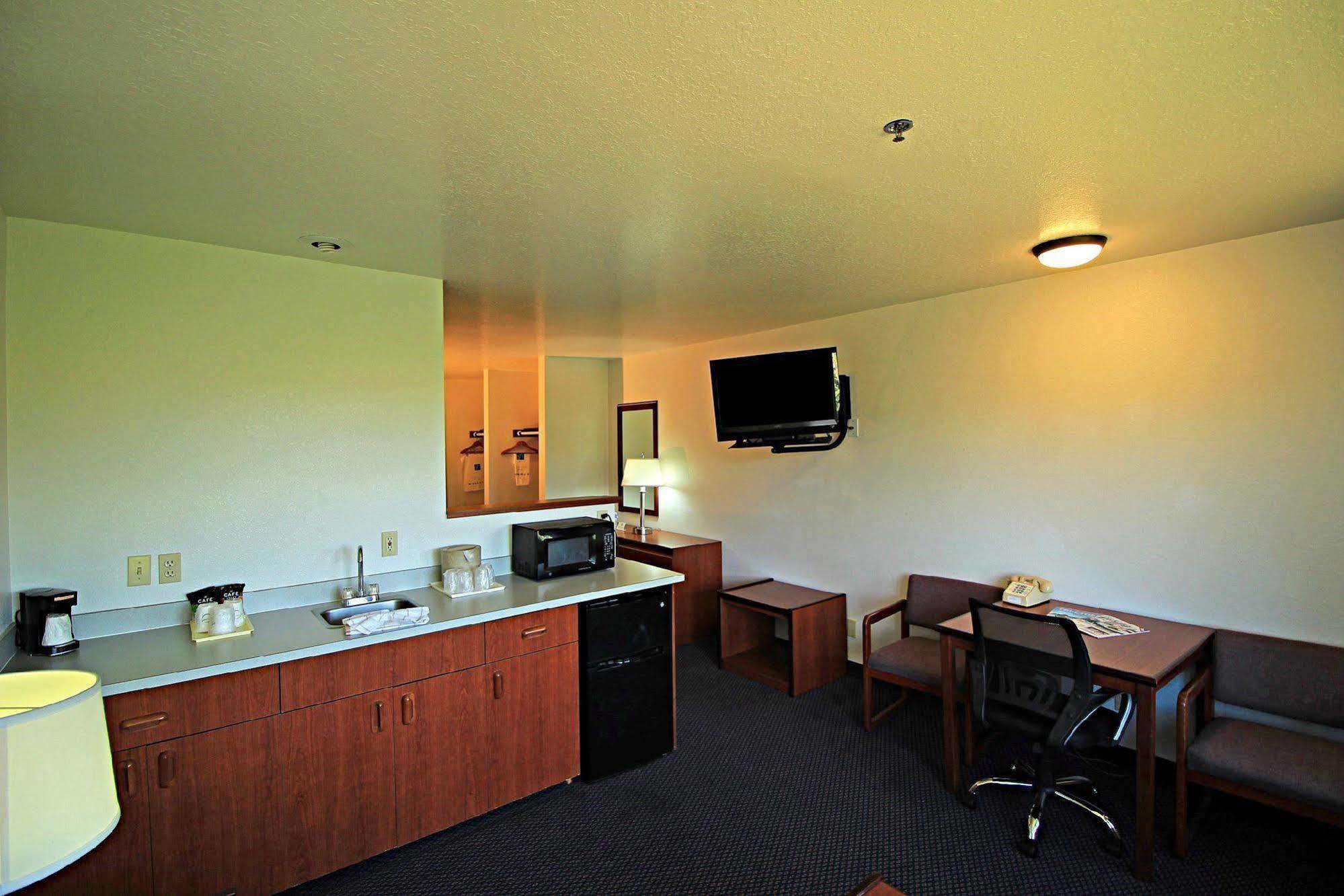 Red Lion Inn & Suites Kennewick Tri-Cities Exteriér fotografie