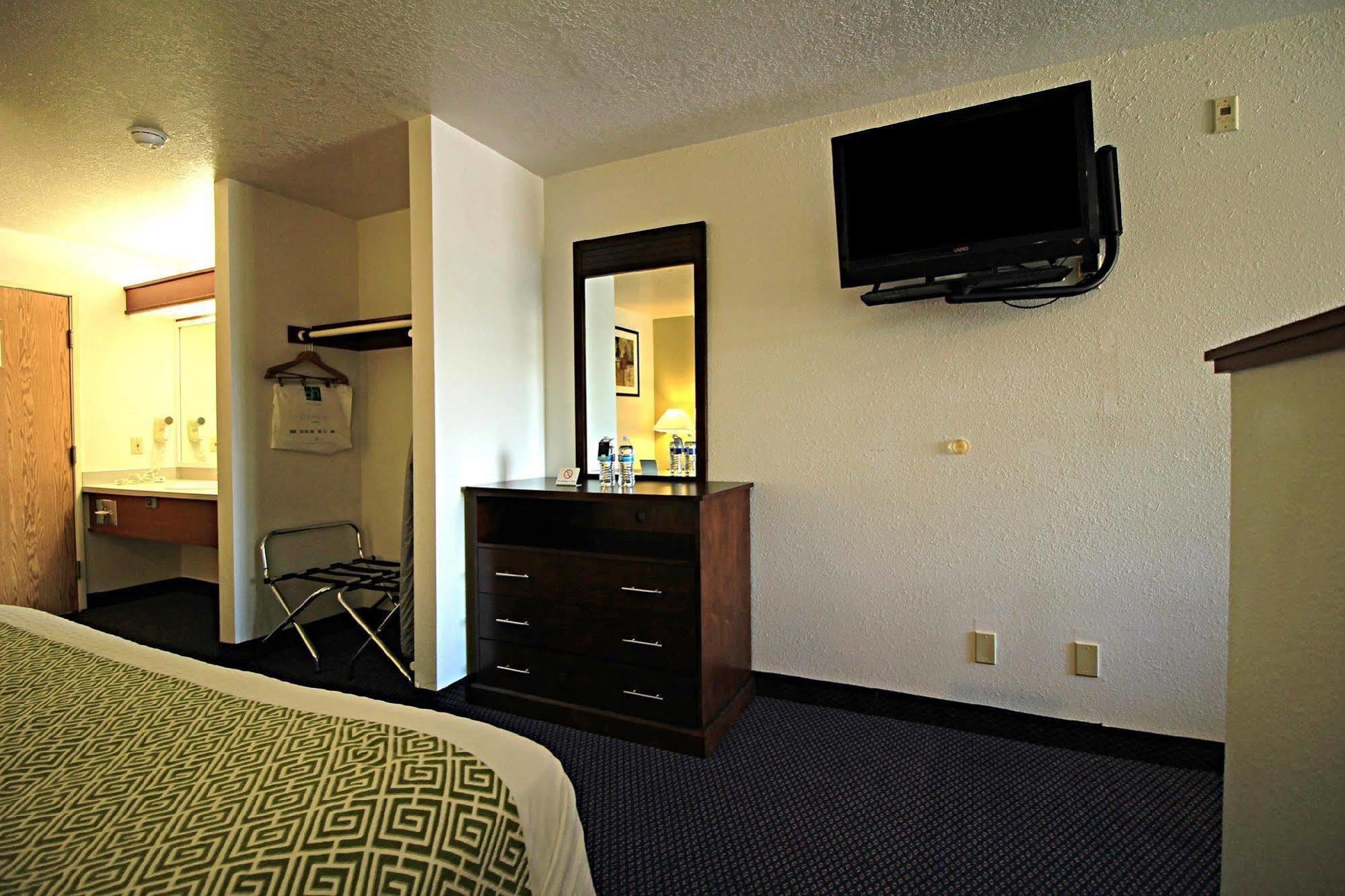 Red Lion Inn & Suites Kennewick Tri-Cities Exteriér fotografie