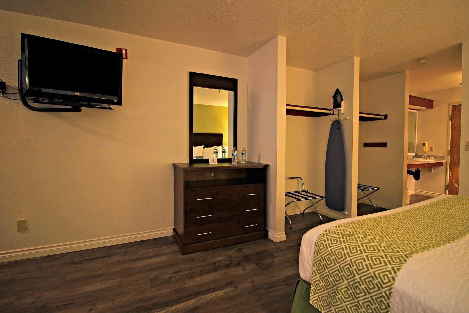 Red Lion Inn & Suites Kennewick Tri-Cities Exteriér fotografie