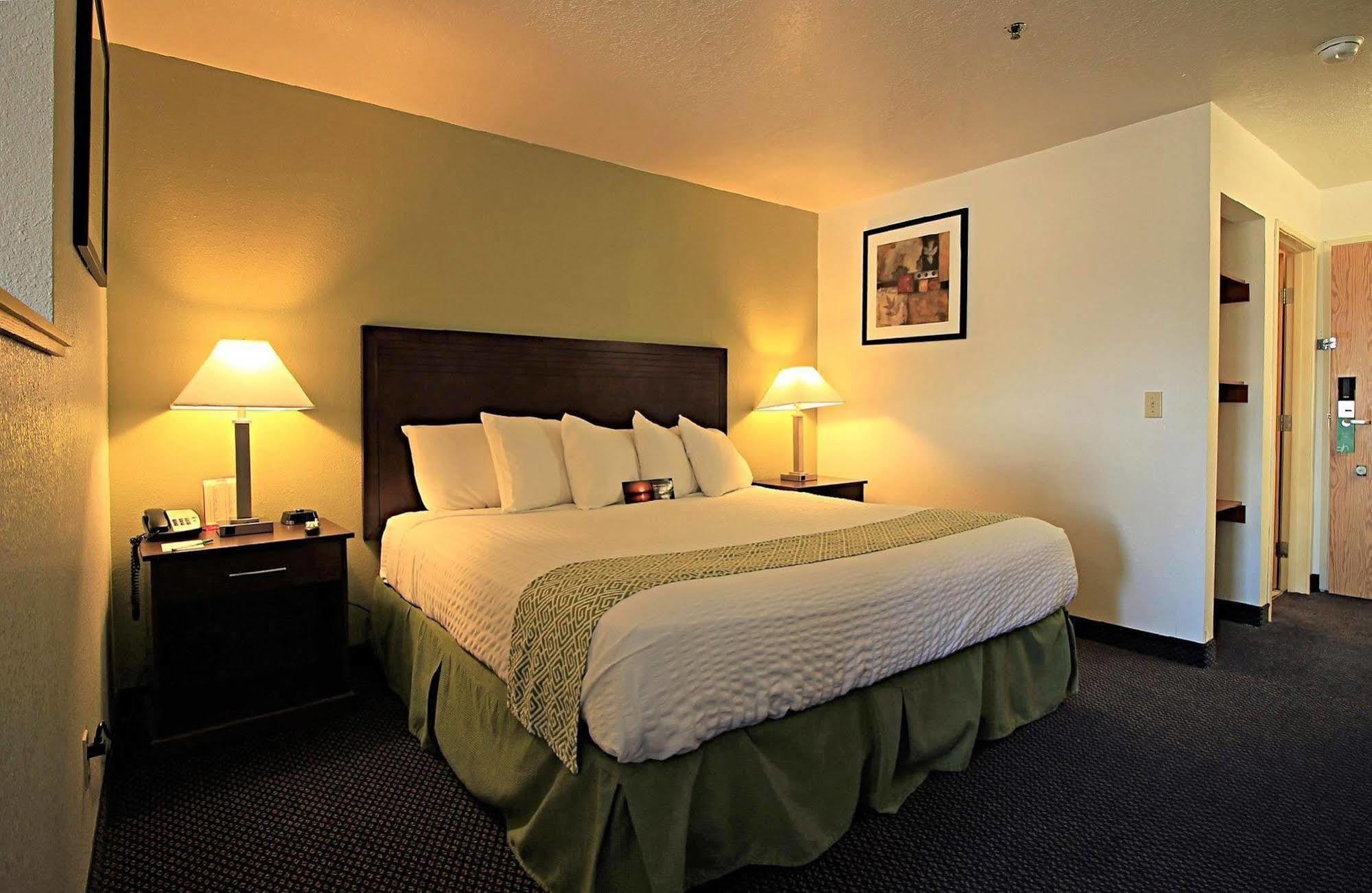 Red Lion Inn & Suites Kennewick Tri-Cities Exteriér fotografie