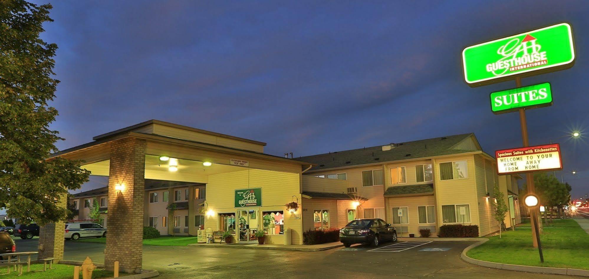 Red Lion Inn & Suites Kennewick Tri-Cities Exteriér fotografie